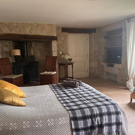 Bed and Breakfast Pedauge Moncrabeau Exterior foto