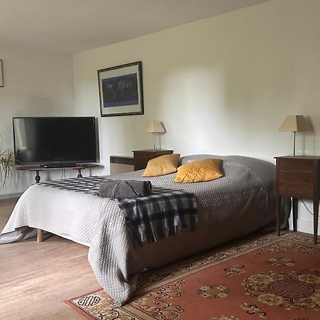 Bed and Breakfast Pedauge Moncrabeau Exterior foto