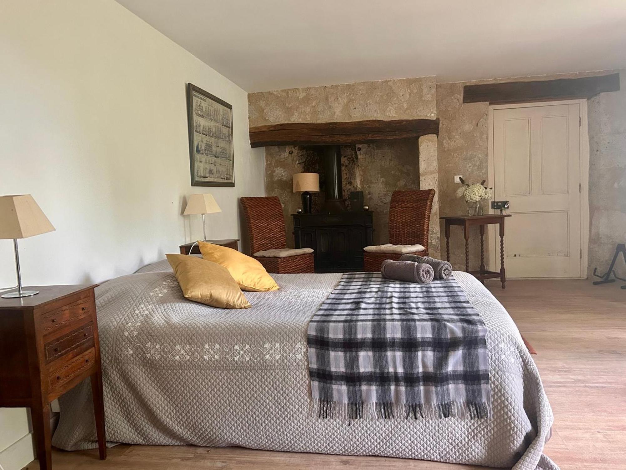Bed and Breakfast Pedauge Moncrabeau Exterior foto